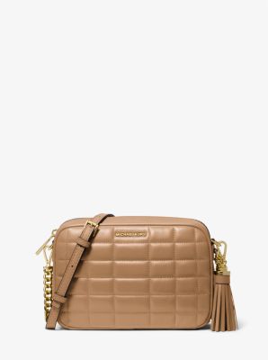 Jet Set Medium Quilted Leather Crossbody Bag image number 0