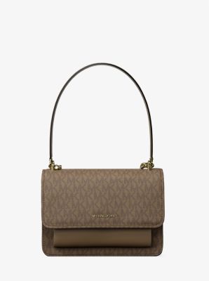 Kis m&eacute;retű, jellegzetes log&oacute;mint&aacute;s Claire keresztp&aacute;ntos t&aacute;ska in H&Eacute;J | Michael Kors