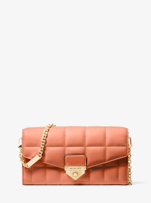 Bolso de hombro Soho grande transformable de piel acolchada image number 0