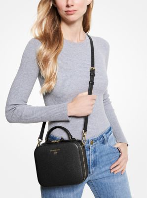 jet set medium pebbled leather crossbody bag