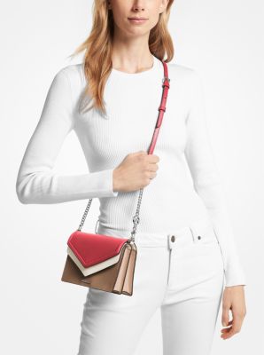 Grand sac enveloppe à bandoulière Jet Set en cuir Saffiano à blocs de couleurs image number 3