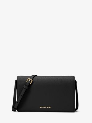 Jet Set Medium Logo Crossbody Bag