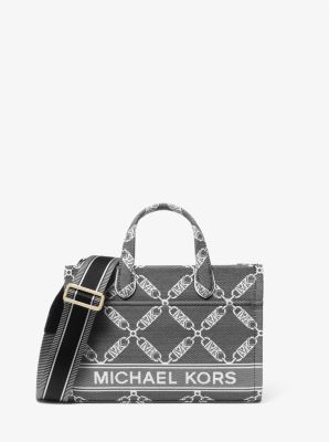 Michael kors hot sale wristlet strap