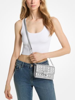 Crossbodytas Tribeca van metallic leer, aanpasbaar en groot