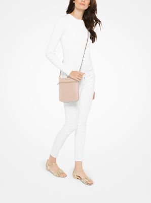 RILY Logo MA-1 サイズ: S Riley Small Pebbled Leather Messenger Bag | Michael Kors [US]