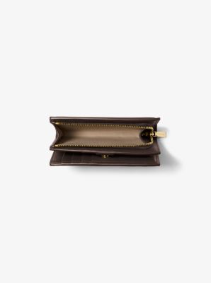 Brieftasche Bryant Medium aus gekrispeltem Leder in SCHOKOLADE | Michael Kors