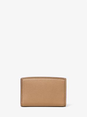 Portefeuille Bryant de taille moyenne en cuir grainé