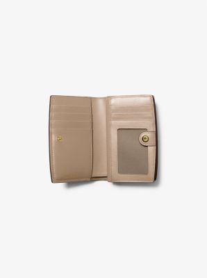 Bryant Medium Pebbled Leather Wallet