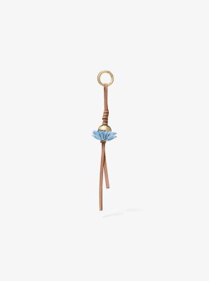 Taschenanh&auml;nger aus Leder mit Blume in CHAMBRAY | Michael Kors