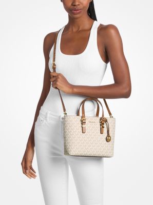 Borsa a tracolla convertibile Quinn piccola con stampa logo in VANIGLIA/GHIANDA | Michael Kors