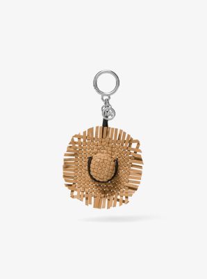 MK Taschenanhänger Mit Hut Aus Gewebtem Leder - Braun