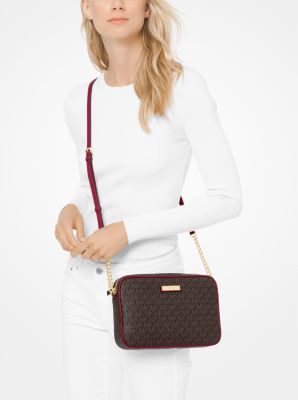 Jet Set Travel Logo Crossbody Bag image number 2