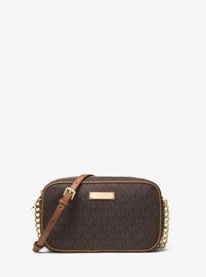 Jet Set Medium Logo Crossbody Bag