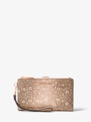 Michael kors 2024 snakeskin smartphone wristlet