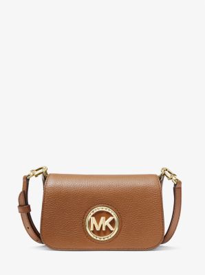 Descubrir 86+ imagen michael kors samira bag