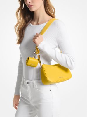 Sac à bandoulière Jet Set de taille moyenne en cuir grainé avec étui pour AirPods Pro® d'Apple image number 2