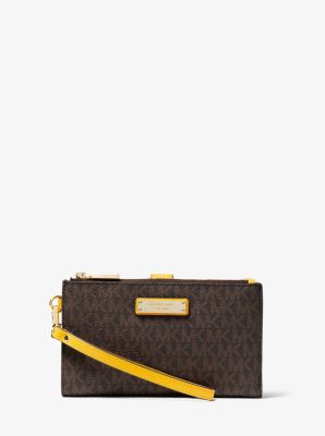 michael kors adele large smartphone wristlet