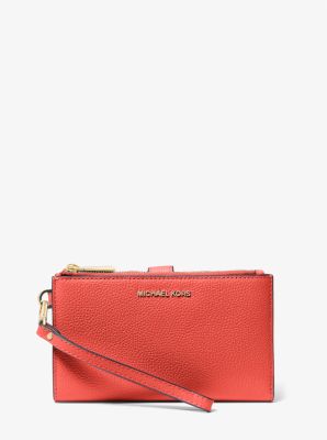 Michael kors hot outlet pink wallet