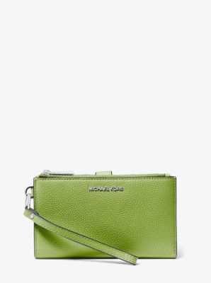 Michael kors 2024 green wallet