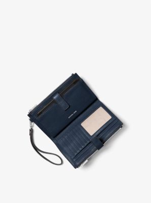 Michael kors smartphone sales wallet