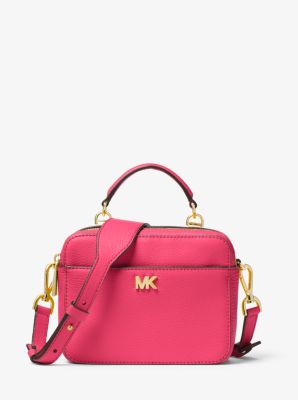 Michael kors mott 2025 mini pebbled leather crossbody