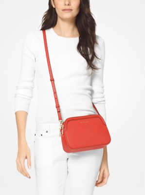 Michael kors crossgrain leather crossbody best sale clutch