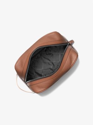 Hudson Pebbled Leather Travel Pouch image number 1