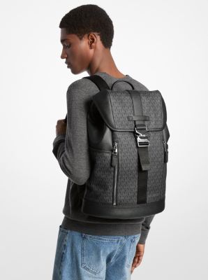 Pilotenrucksack Hudson mit Signature-Logomuster image number 2