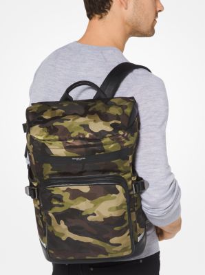 Michael kors shop kent cycling backpack