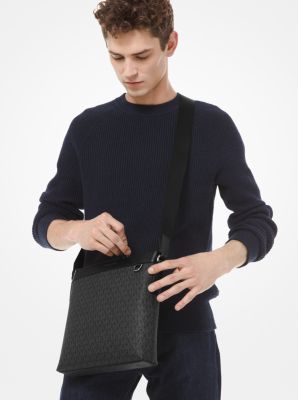 Greyson logo outlet messenger bag