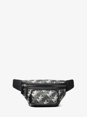 Michael kors shop fanny pack men