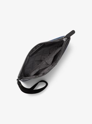 Brooklyn Printed Signature Logo Travel Pouch