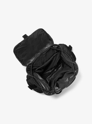 Sac &agrave; dos Brooklyn en polyester recycl&eacute; matelass&eacute; in NOIR | Michael Kors