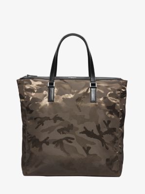 michael kors camo purse