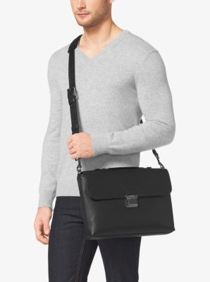 Bryant large cheap leather messenger