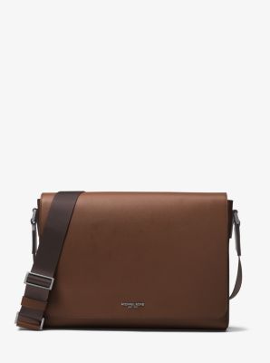 harrison medium leather messenger bag