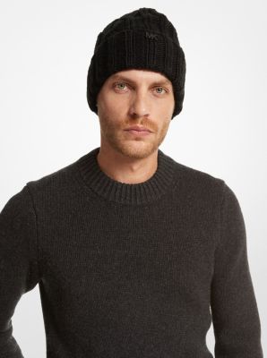 Beanie mit Zopfmuster