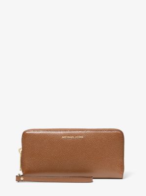 Pebbled Leather Continental Wristlet