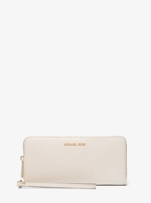 Pebbled Leather Continental Wristlet
