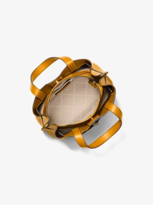 Bolso satchel Emilia peque&ntilde;o de piel granulada