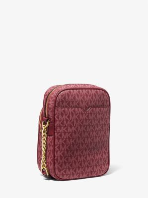 Jet Set Travel Medium Logo Crossbody Bag