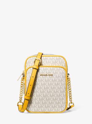 Jet Set Travel Medium Logo Crossbody Bag