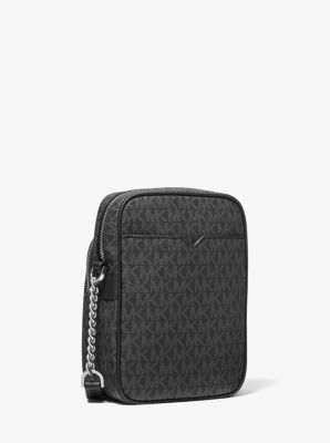 Jet Set Travel Medium Logo Crossbody Bag