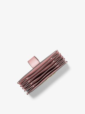 Tarjetero Jet Set Travel mediano tipo acorde&oacute;n de piel saffiano in ROS&Aacute;CEO POLVORIENTO | Michael Kors