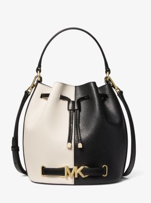 Michael Kors Mercer MD Drawstring Bucket Messenger Bag Black+Wristlet Wallet