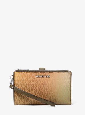 Jet Set Large Ombré Signature Logo Wristlet
