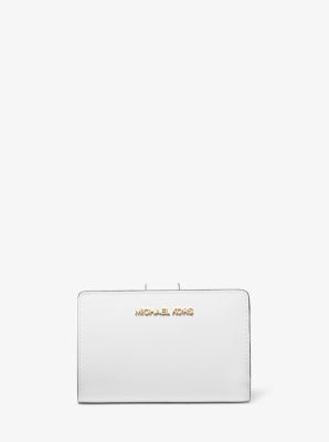 White wallet 2024 michael kors