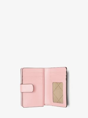 Michael kors medium crossgrain leather best sale envelope wallet