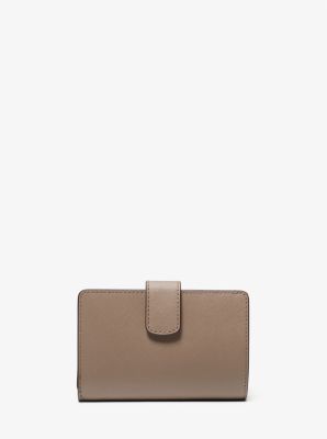 Saffiano leather continental shop wallet michael kors