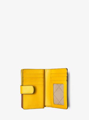 Medium Saffiano Leather Wallet image number 1